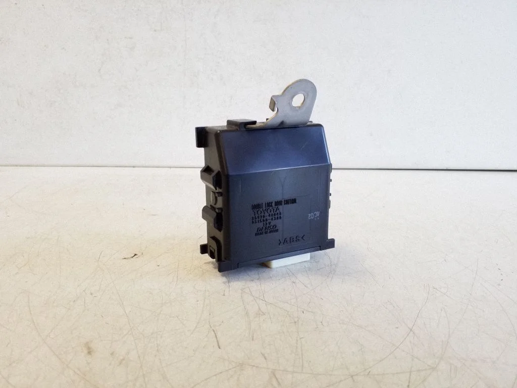 Door central lock control unit/module 8597048040