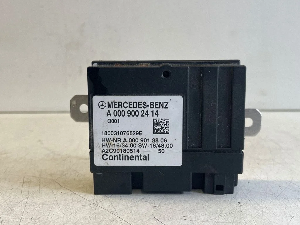 Fuel injection pump control unit/module – Mercedes-Benz GLC-Class C253 (2016-)