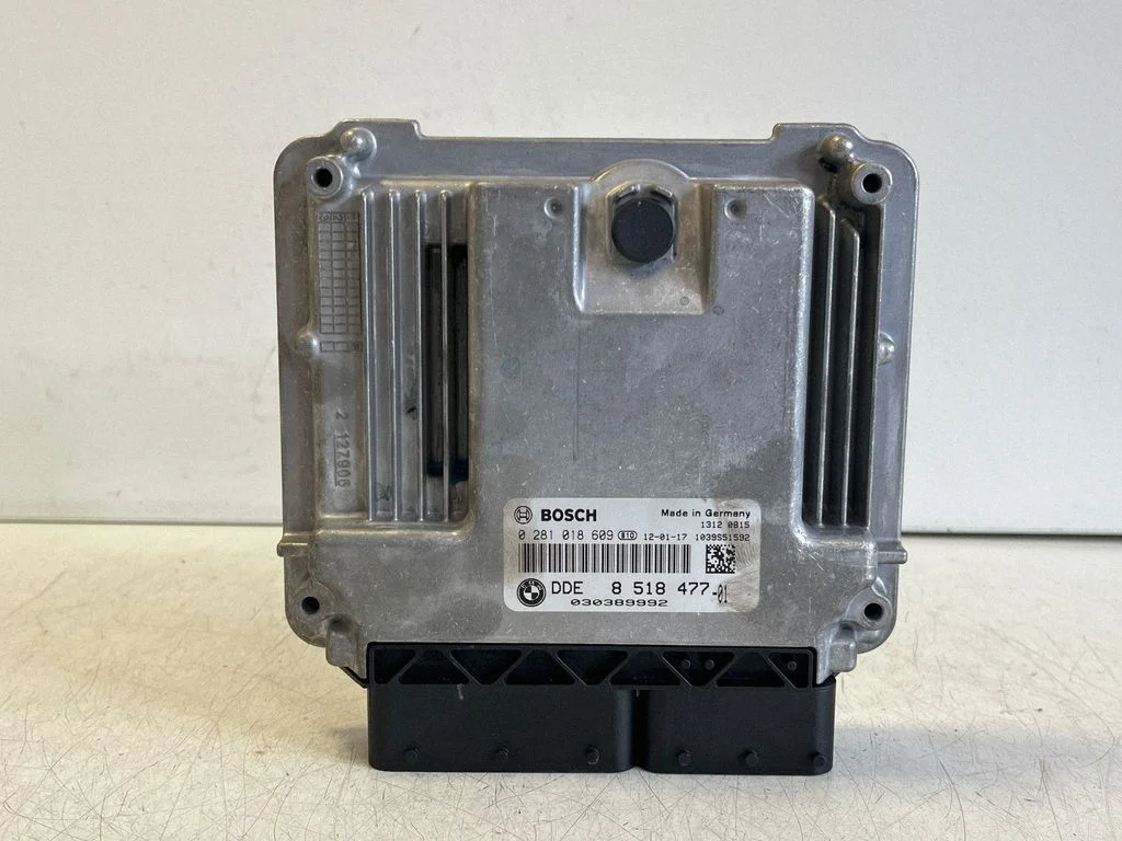 Dzinēja vadības bloks – BMW X3 F25 (2010-2017)