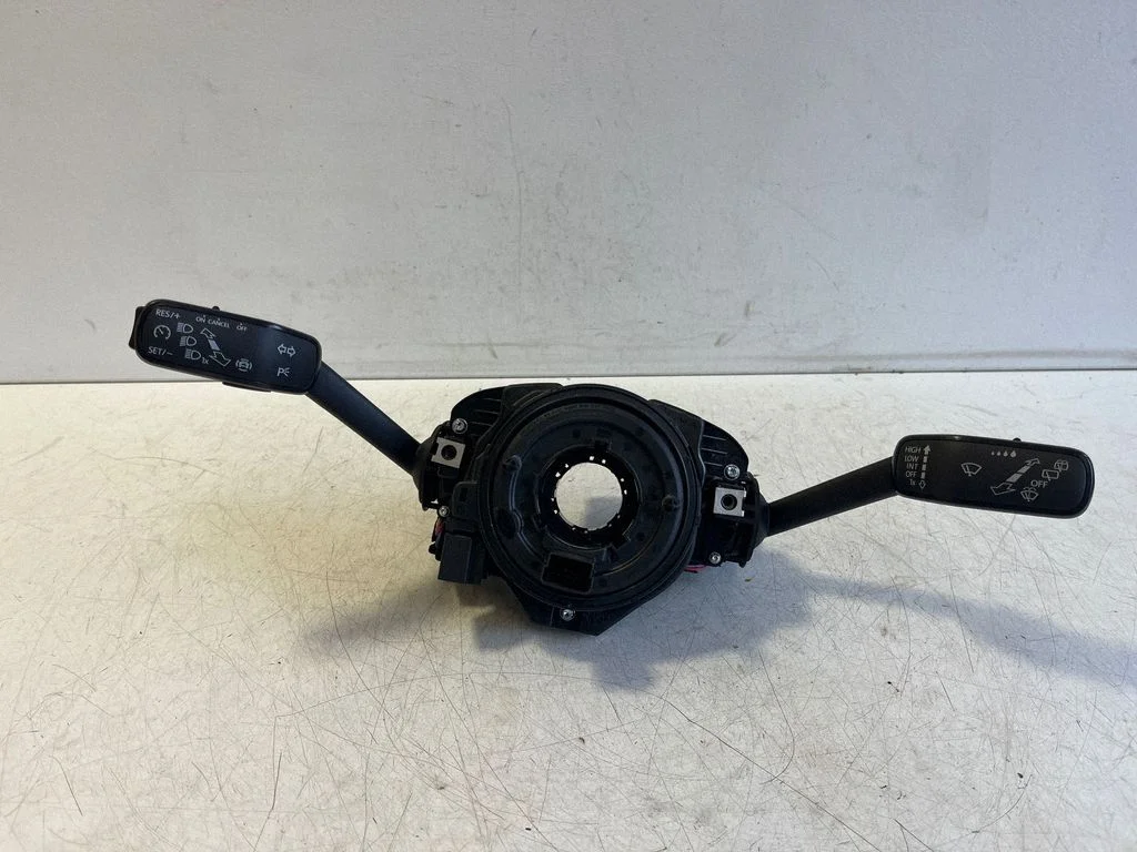 Wiper turn signal indicator stalk/switch 2Q0953521AB – Skoda Fabia Mk4 (6VA) (2021-)