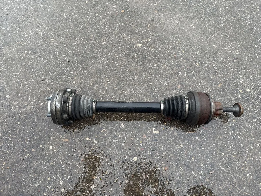 Rear driveshaft 4KE501204C – Audi Q4 e-tron (2021-)