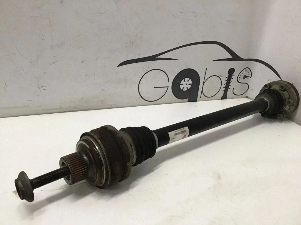 Tagumine pooltelg 4M0501201D – Audi Q7 4M (2015-)