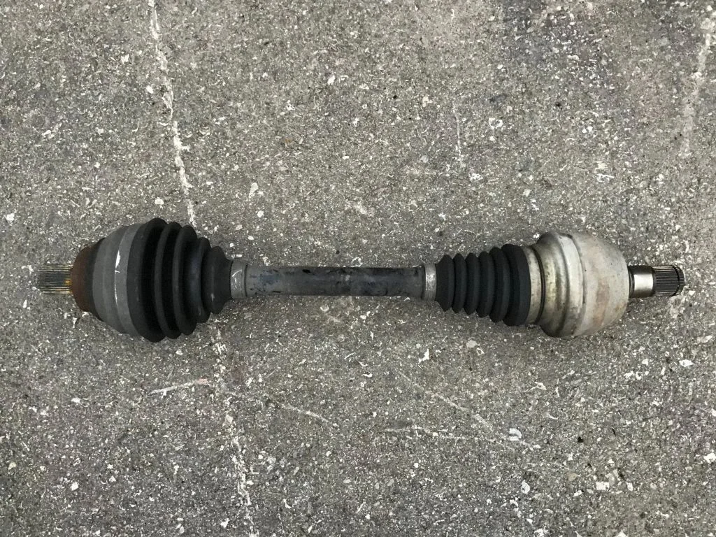 Front driveshaft 3Q0407271AT