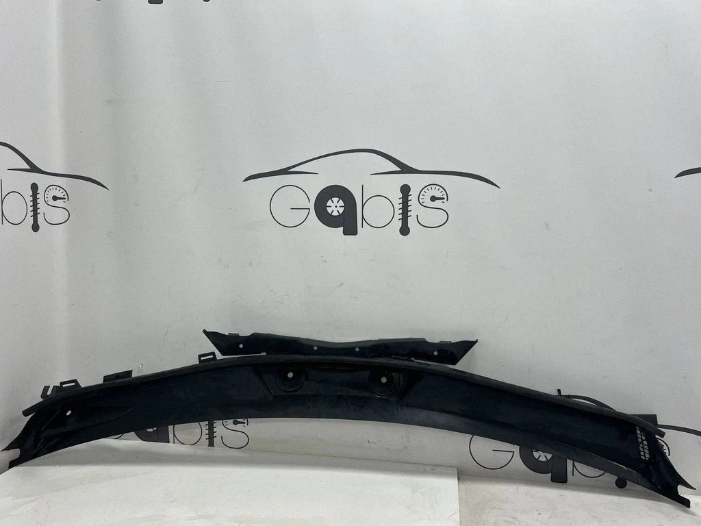 Wiper trim A2318300028