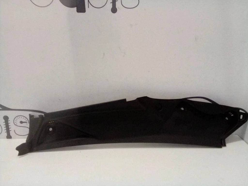 Wiper trim A2148303600