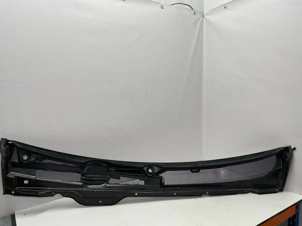 Wiper trim 68299452AE – Dodge RAM 1500 DS (2009-)
