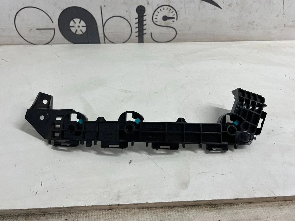 Rear bumper mounting bracket 5257548060 – Lexus RX 450H (2016-)
