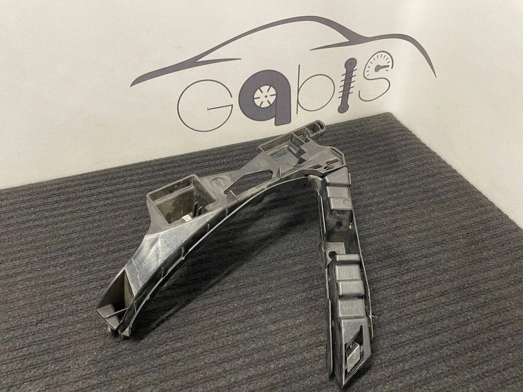 Rear bumper mounting bracket A2138850165