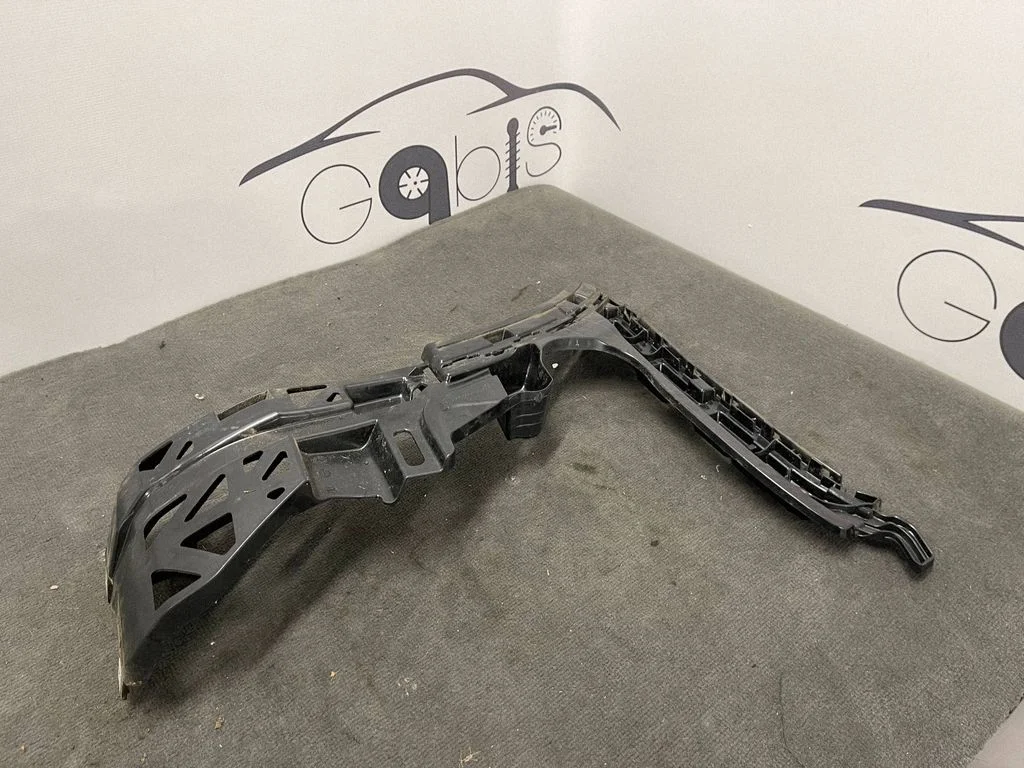 Rear bumper mounting bracket A2538800512