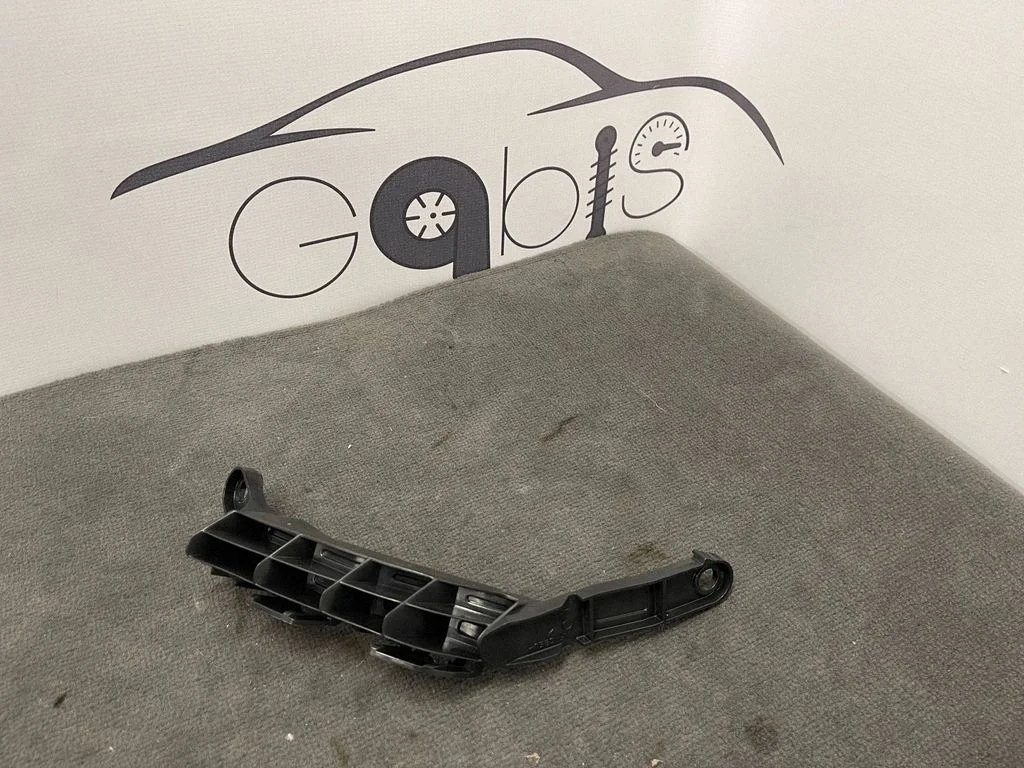 Rear bumper mounting bracket 5256342050