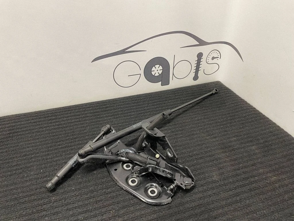 Tailgate/trunk/boot hinge 3W0823475D