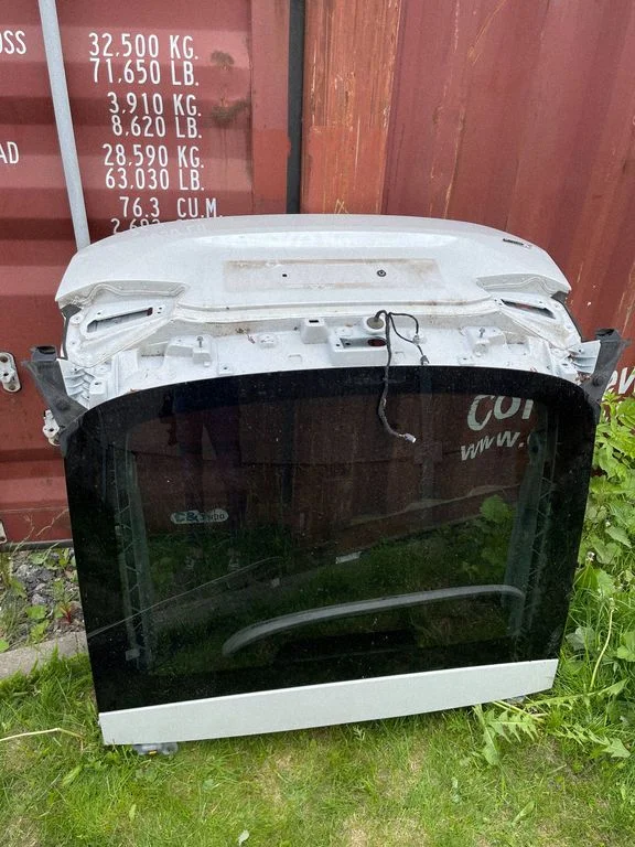 Tailgate/trunk/boot lid