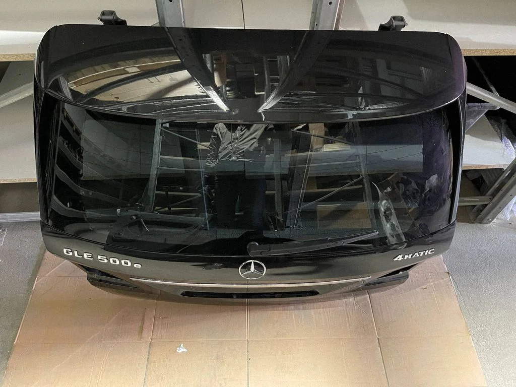 Tailgate/trunk/boot lid