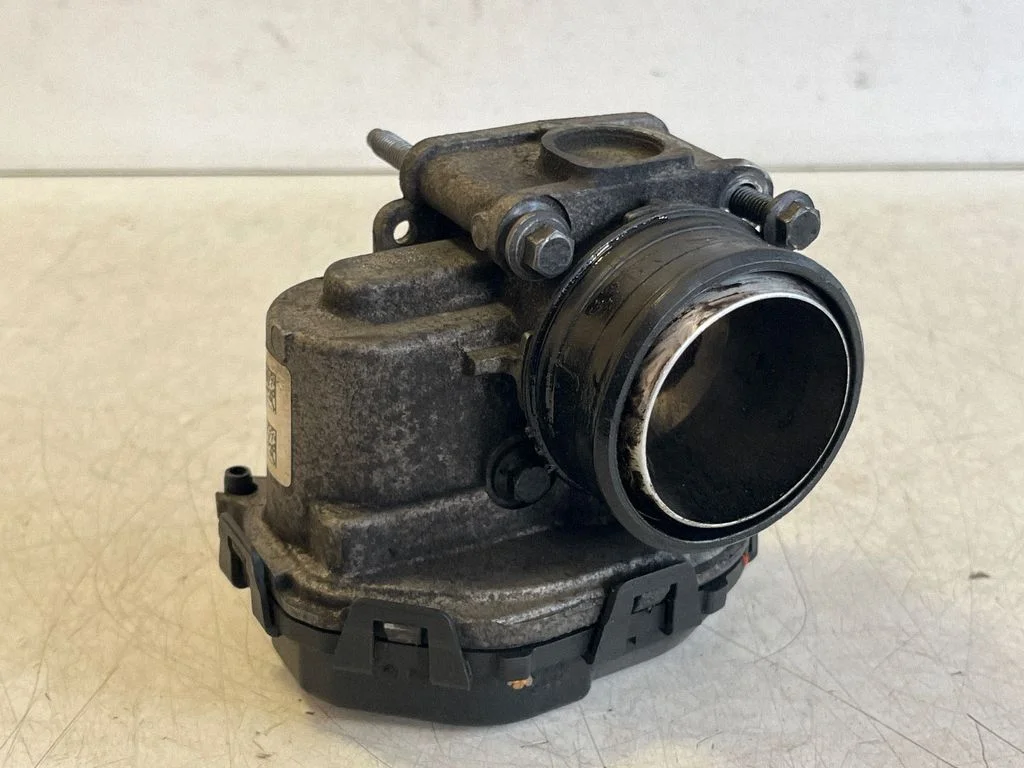 Throttle valve – Peugeot 3008 II (2016-2023)