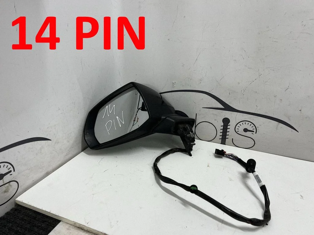 Front door electric wing mirror E1041367