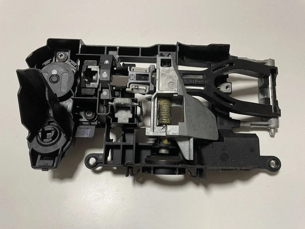 Front door interior handle – BMW 5 Series F10 F11 (2009-2016)
