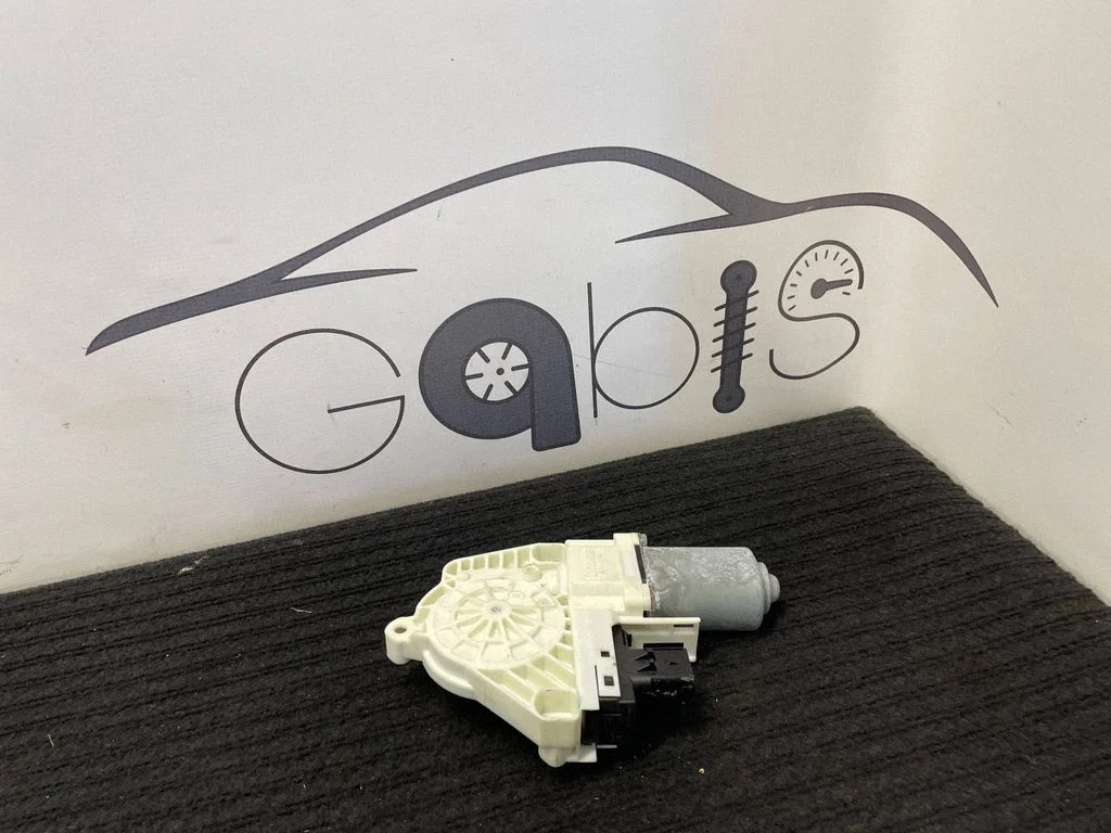 Front door window regulator motor E66963-100 – Tesla Model Y (2020-)