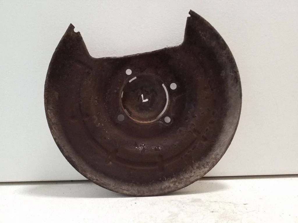 Rear brake disc plate dust cover – left