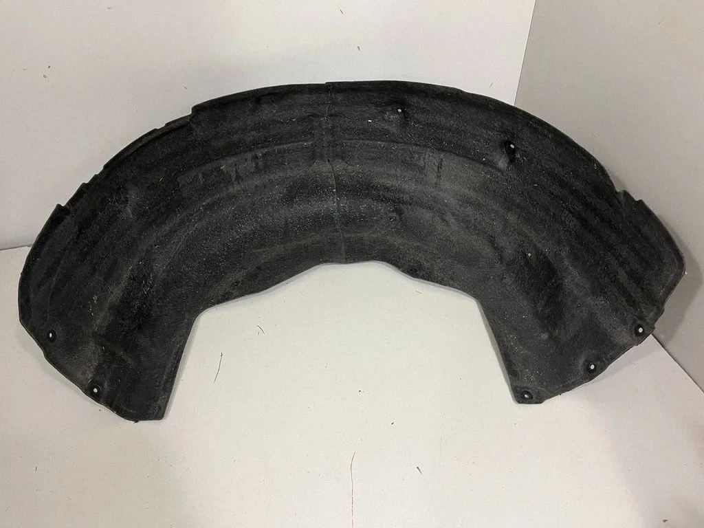 Tagumine poritiivakate – BMW X5M G05 F95 (2019-)