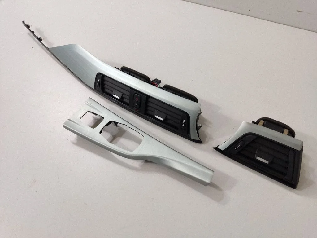 Dekoratīvā apdares josliņa – BMW 4. sērija F32 F33 (2013-2020)
