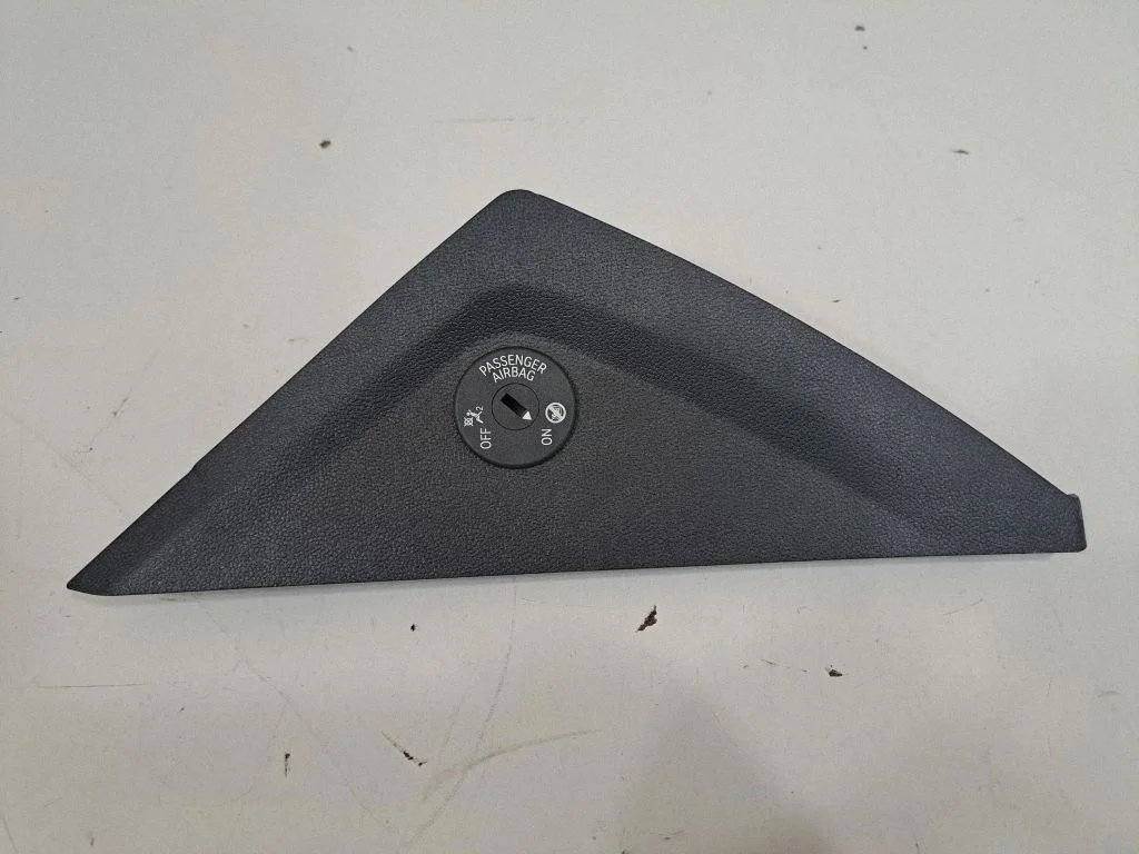 Dashboard glove box trim 9490701 – BMW iX1 (2022-)