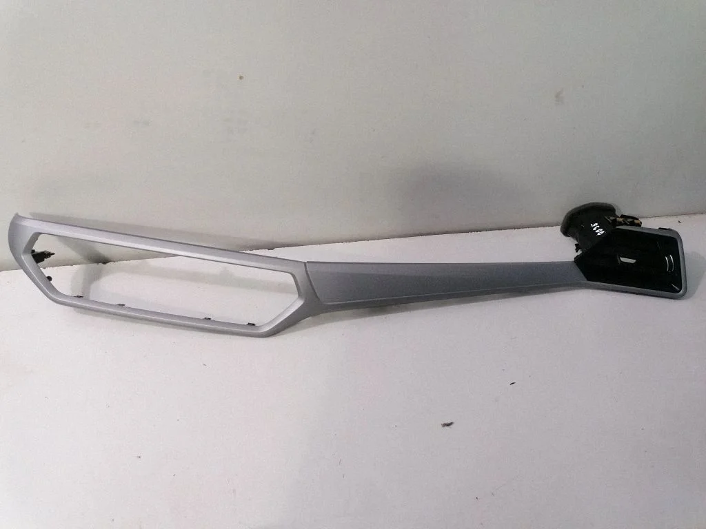 Dashboard glove box trim – BMW 3 Series G20 G21 (2019-)