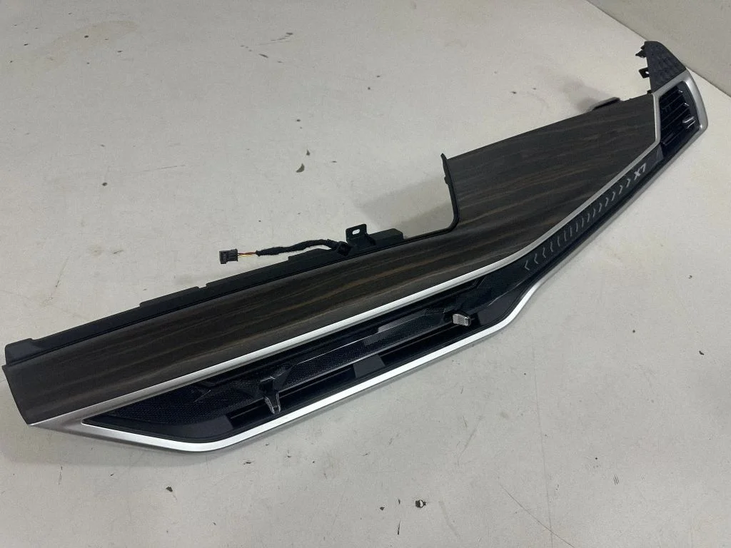 Kindalaeka dekoratiivviimistlusriba 9634817 – BMW X7 G07 (2018-)