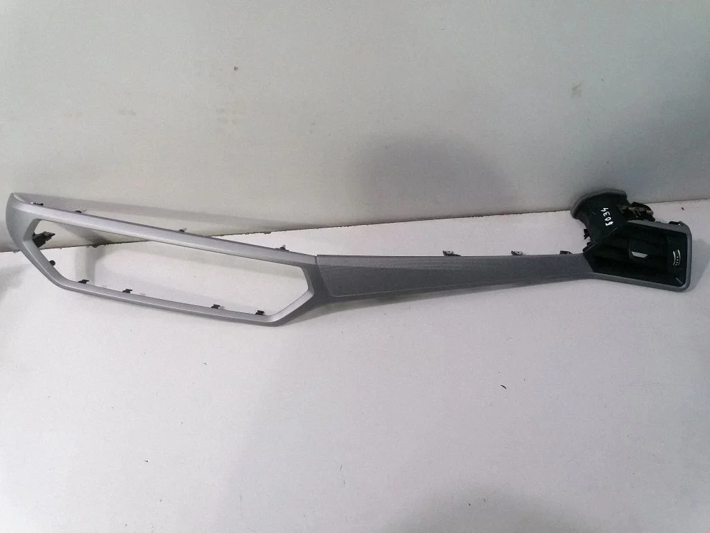 Dashboard glove box trim – BMW 3 Series G20 G21 (2019-)