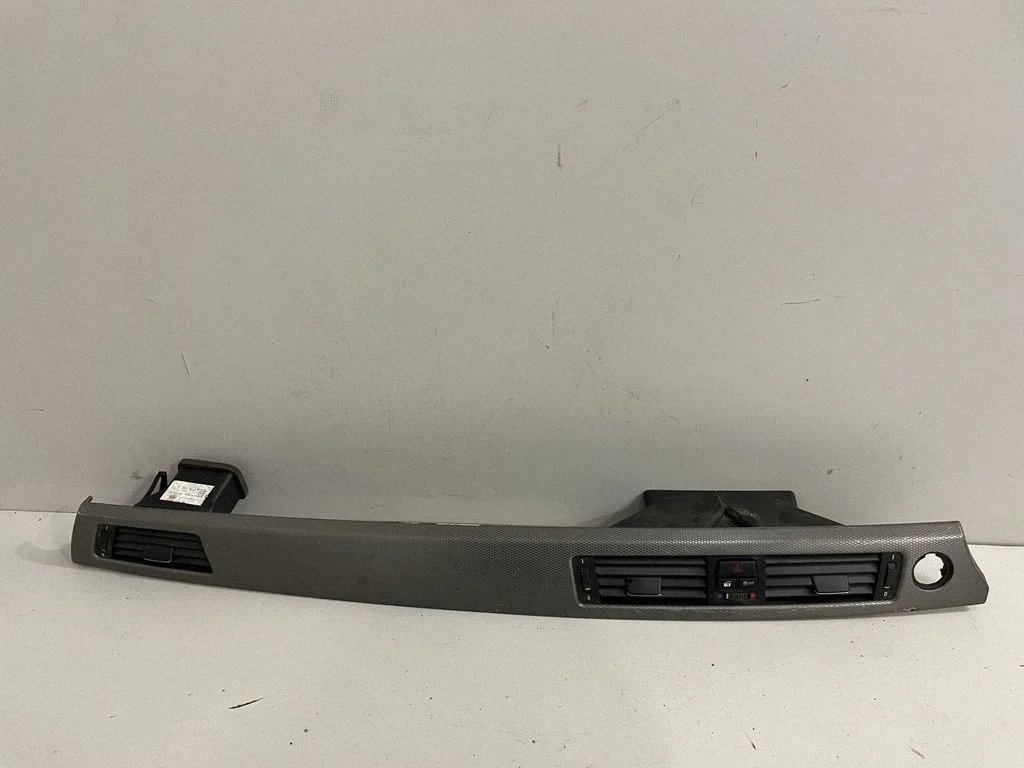 Dekoratīvā apdares josliņa – BMW 3. sērija E92 E93 (2005-2014)