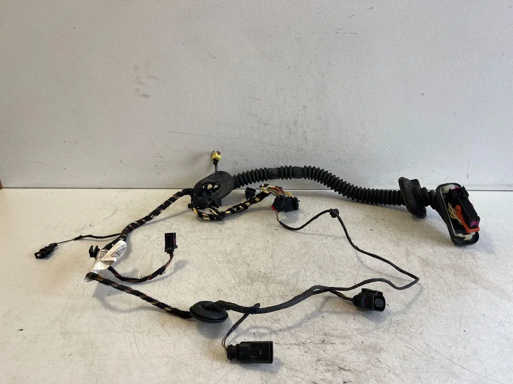 Esiukse juhtmestik 7P5971162