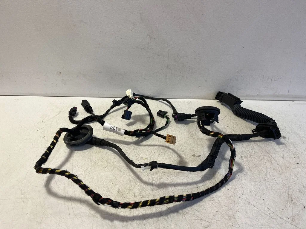 Rear door wiring loom – Porsche Macan (95B) (2014-2018)