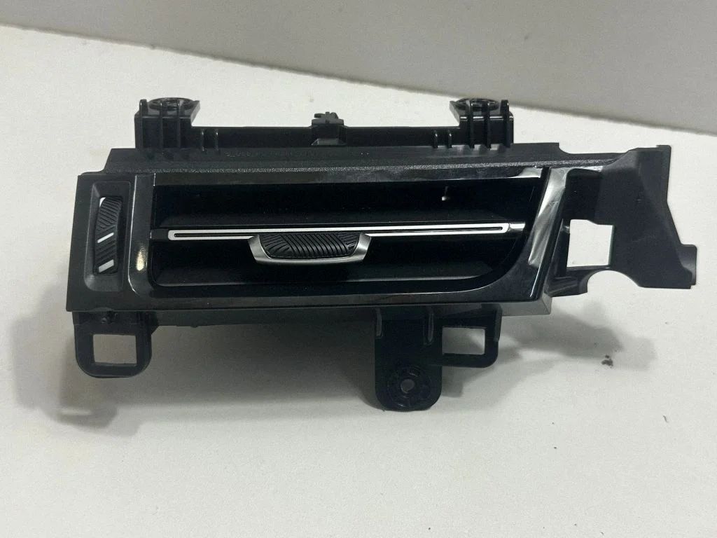Dashboard air vent grill cover trim – BMW 2 Series Active Tourer U06 (2021-)