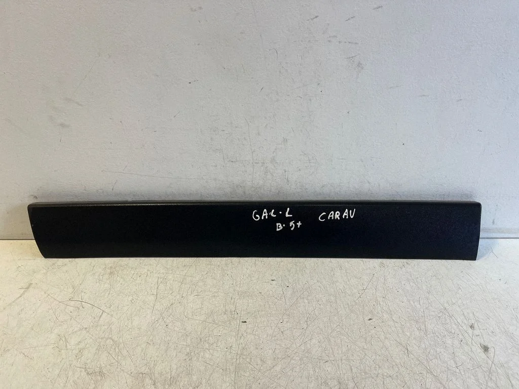 Rear door trim (molding) 3B0854949 – Volkswagen Passat B5.5 (2001-2005)