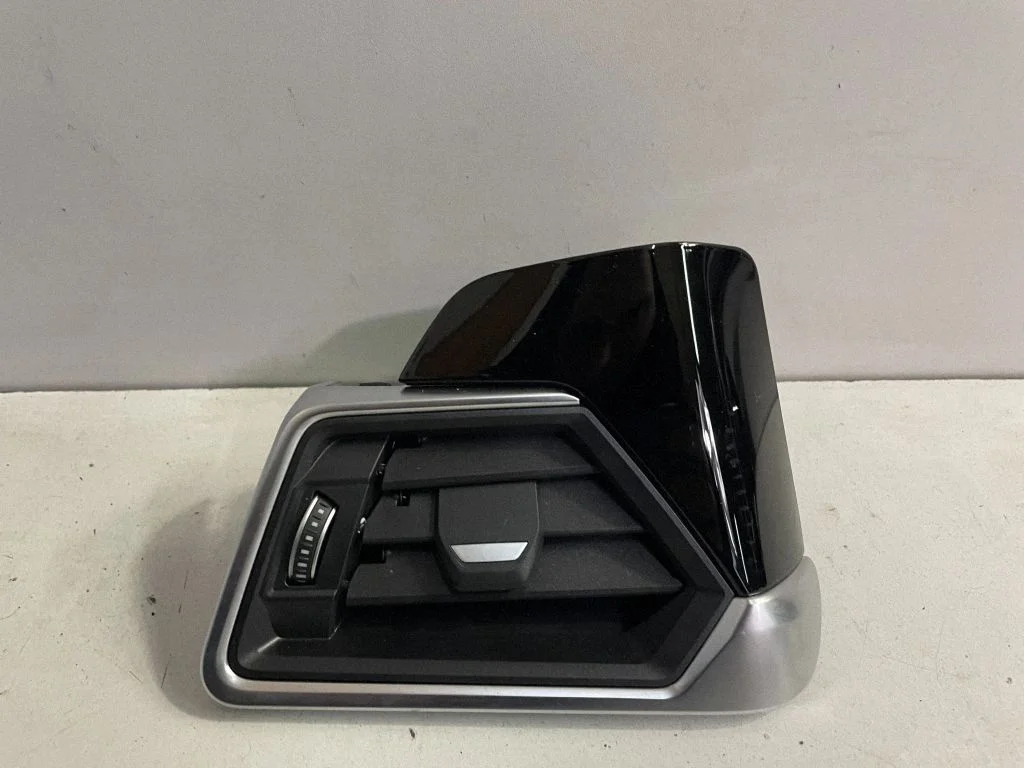 Armatuurlaua õhutusresti kate – BMW 3-seeria G20 G21 (2019-)