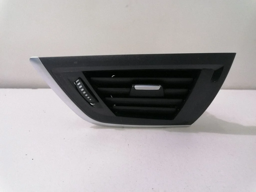Dashboard air vent grill cover trim – BMW 1 Series F20 F21 (2011-2019)