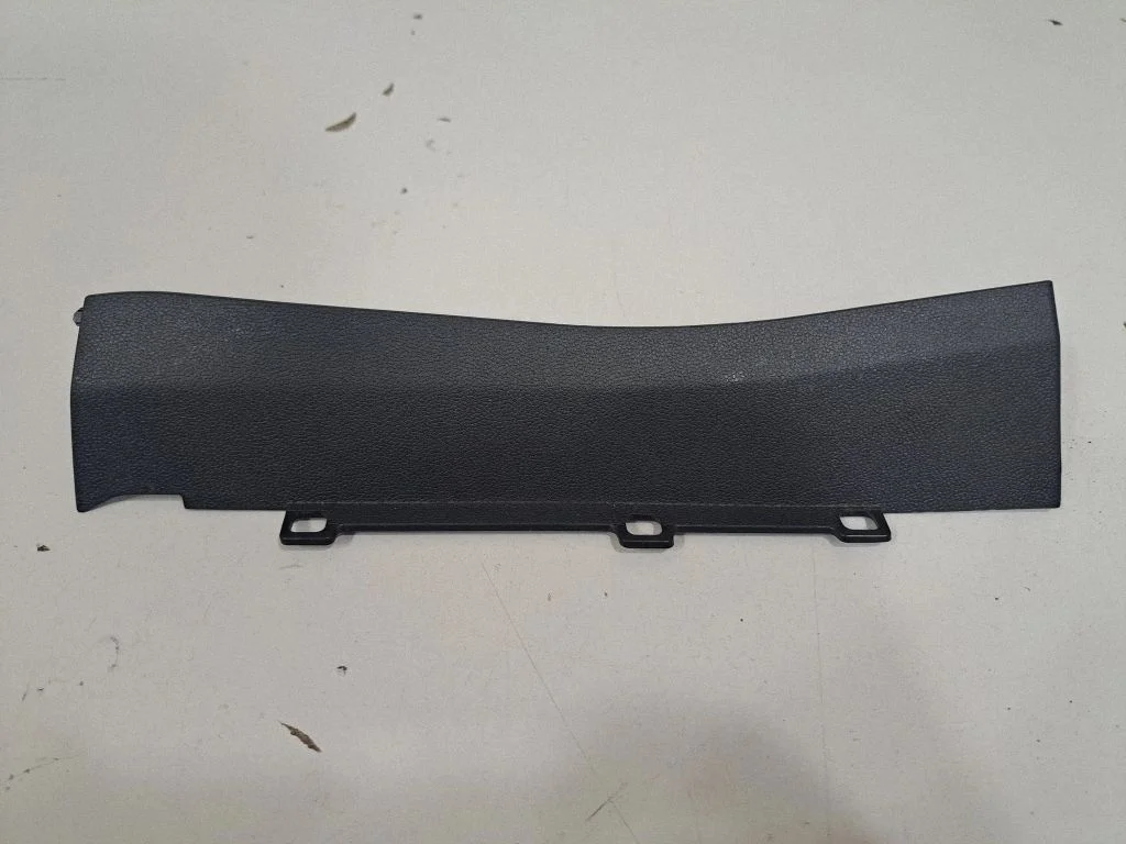 Dashboard side end trim 9490704 – BMW iX3 (2020-2025)