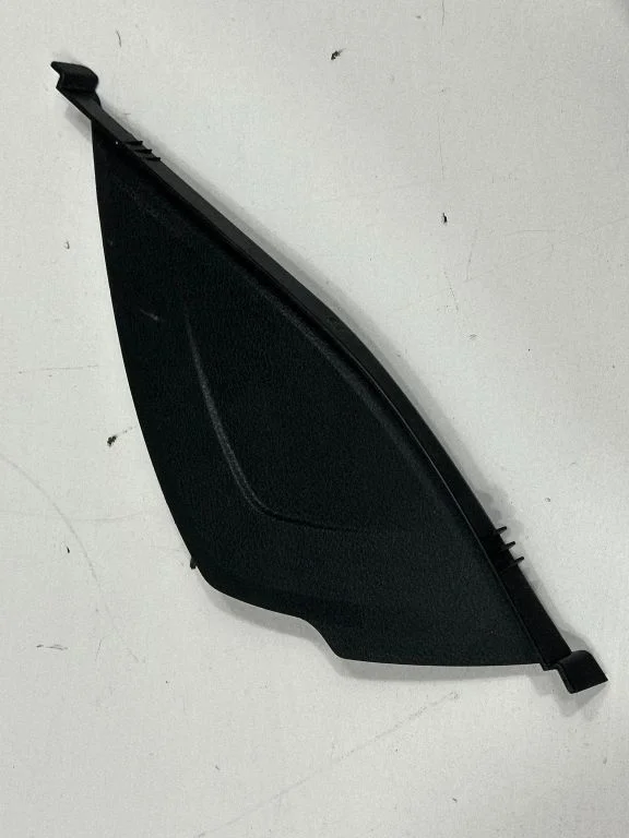 Dashboard side end trim 9218553