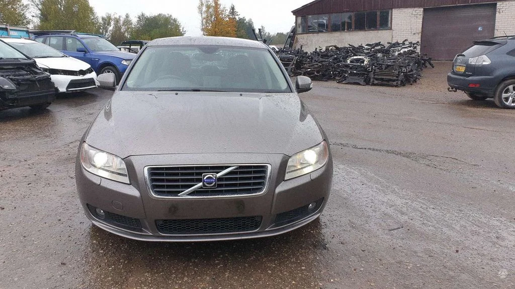 Volvo S80