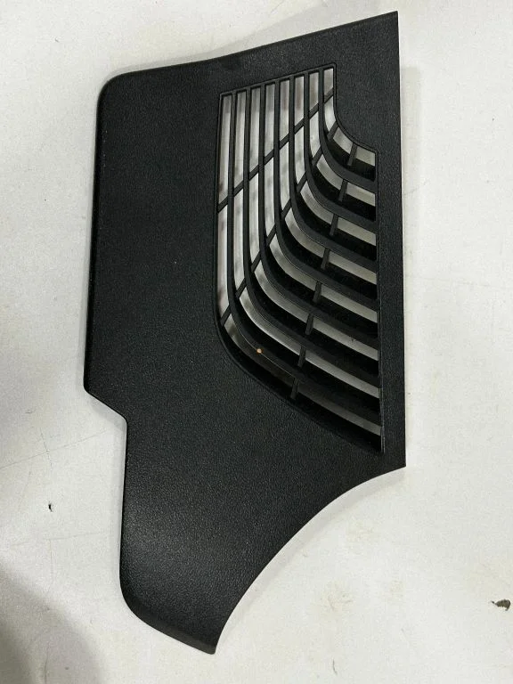 Centre console side trim rear – BMW X3 G01 (2018-2024)