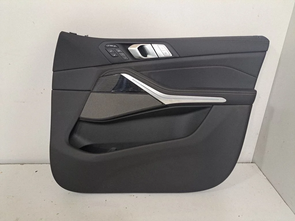 Eesmiste uste sisevooder 9473944 – BMW X7 G07 (2018-)