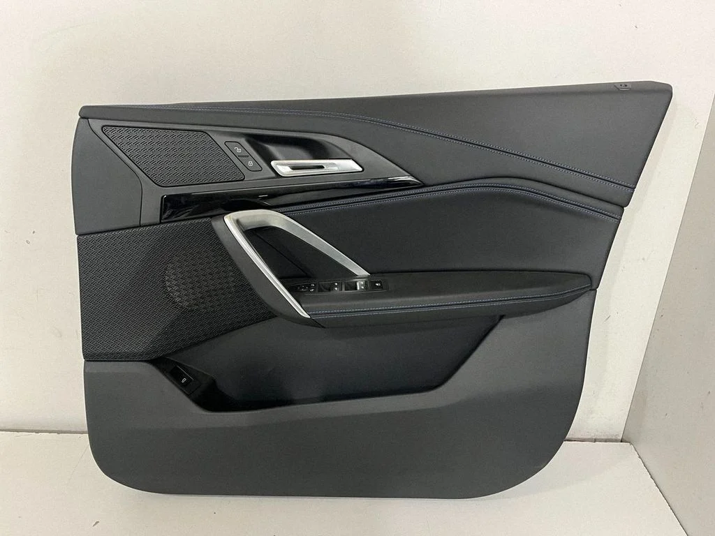 Eesmiste uste sisevooder 5A68542 – BMW X1 U11 (2022-)