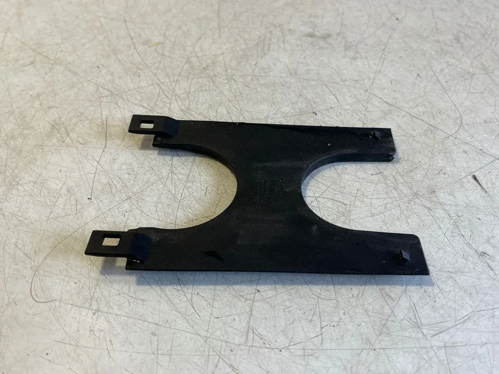 Other engine bay part – Porsche Macan (95B) (2014-2018)