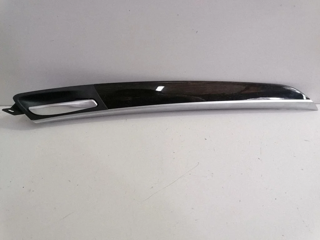 Front door card panel trim – BMW X5 E70 (2006-2013)