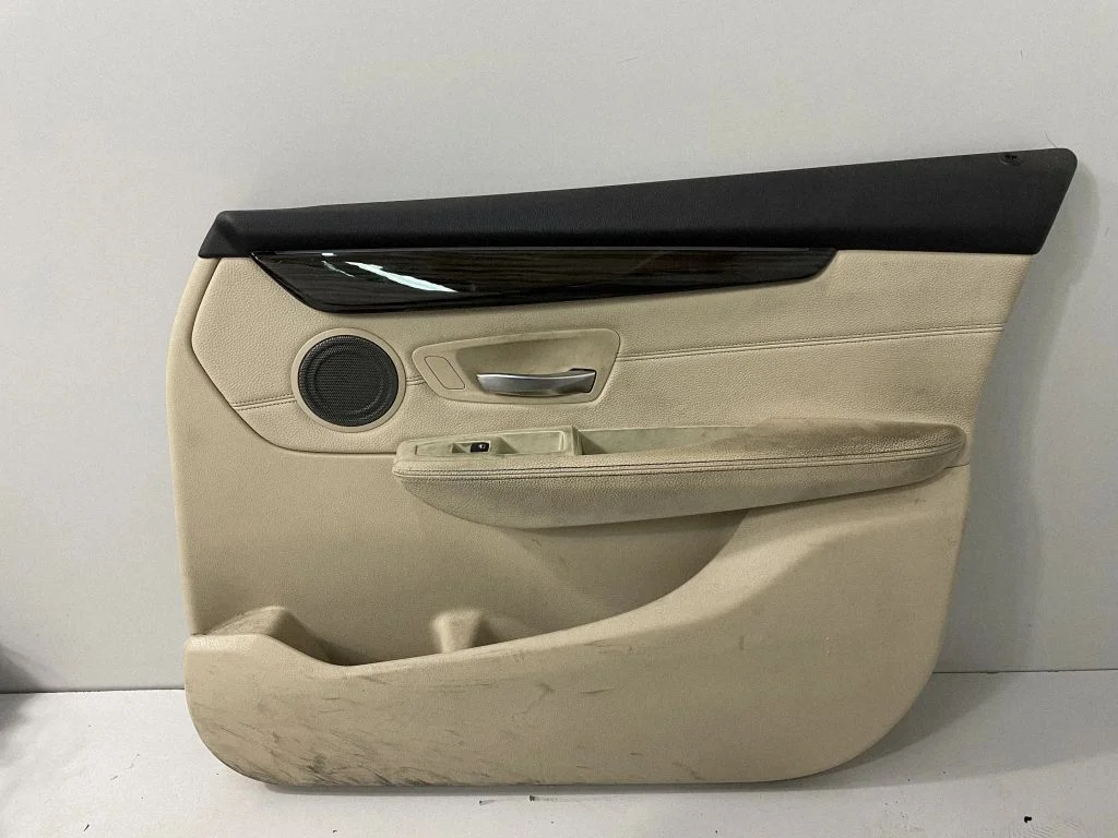 Eesmiste uste sisevooder 6086573 – BMW 2-seeria F45 (2014-2021)