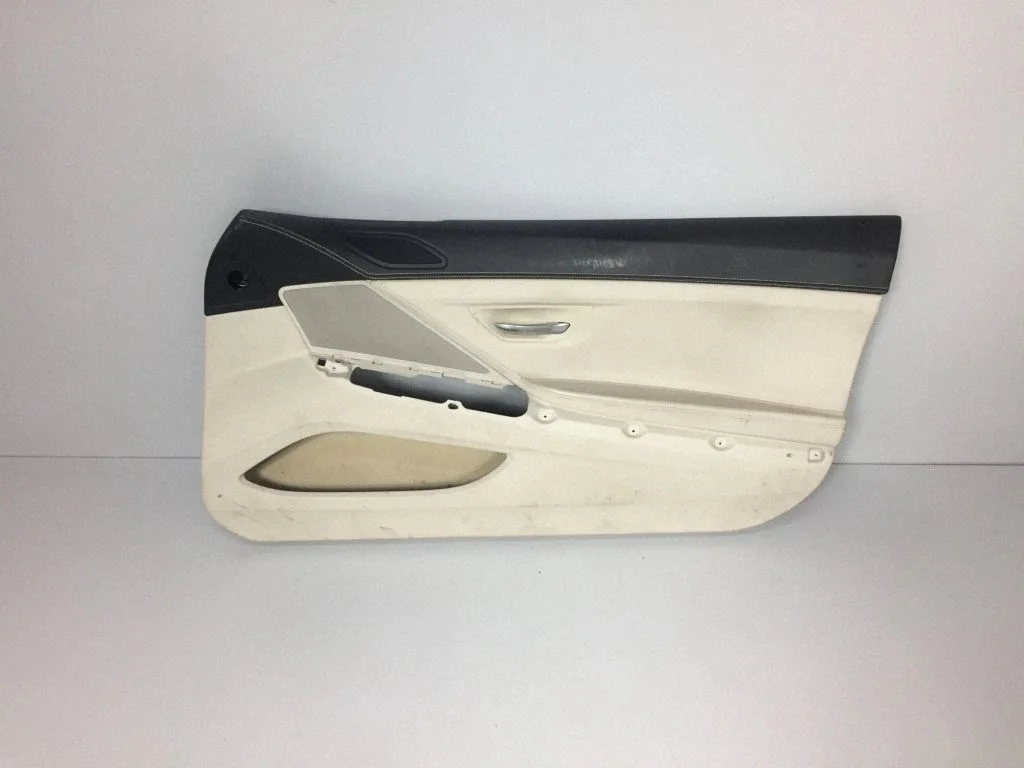 Priekšējo durvju apšuvums 7277529 – BMW 6. sērija F12 F13 (2010-2018)