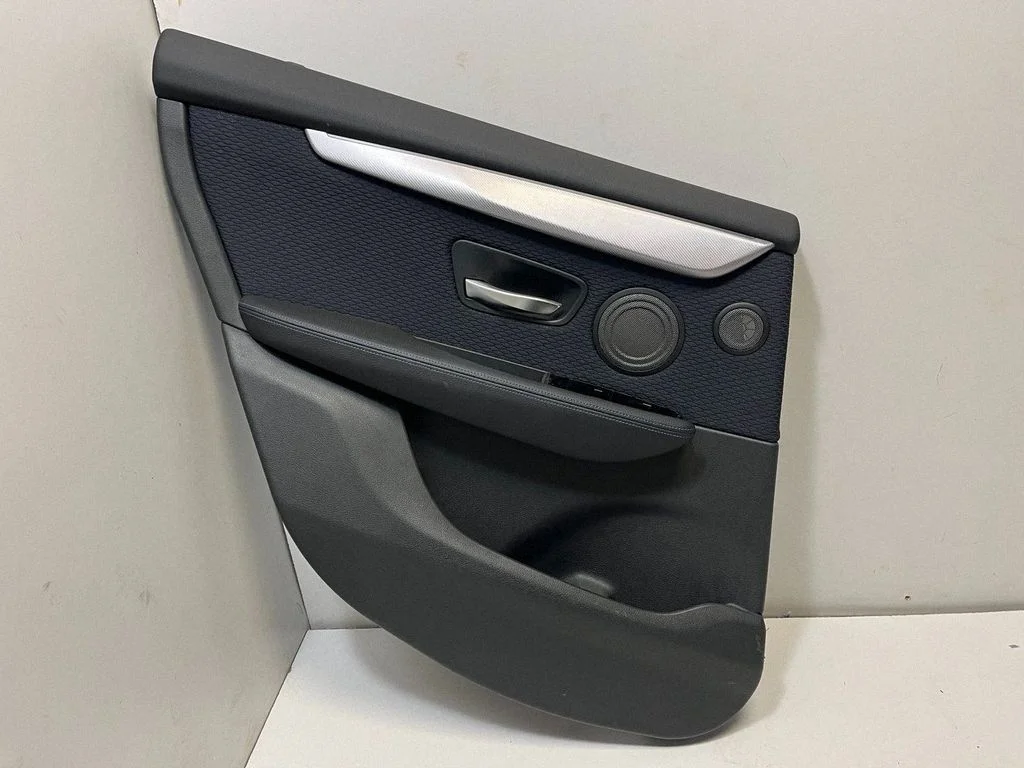 Tagumiste uste sisevooder 8064127 – BMW 2-seeria F45 (2014-2021)