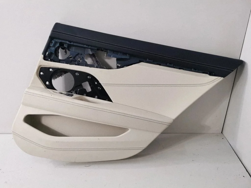 Tagumiste uste sisevooder – BMW Series 8 M8 F91 F92 G14 G15 (2019-)