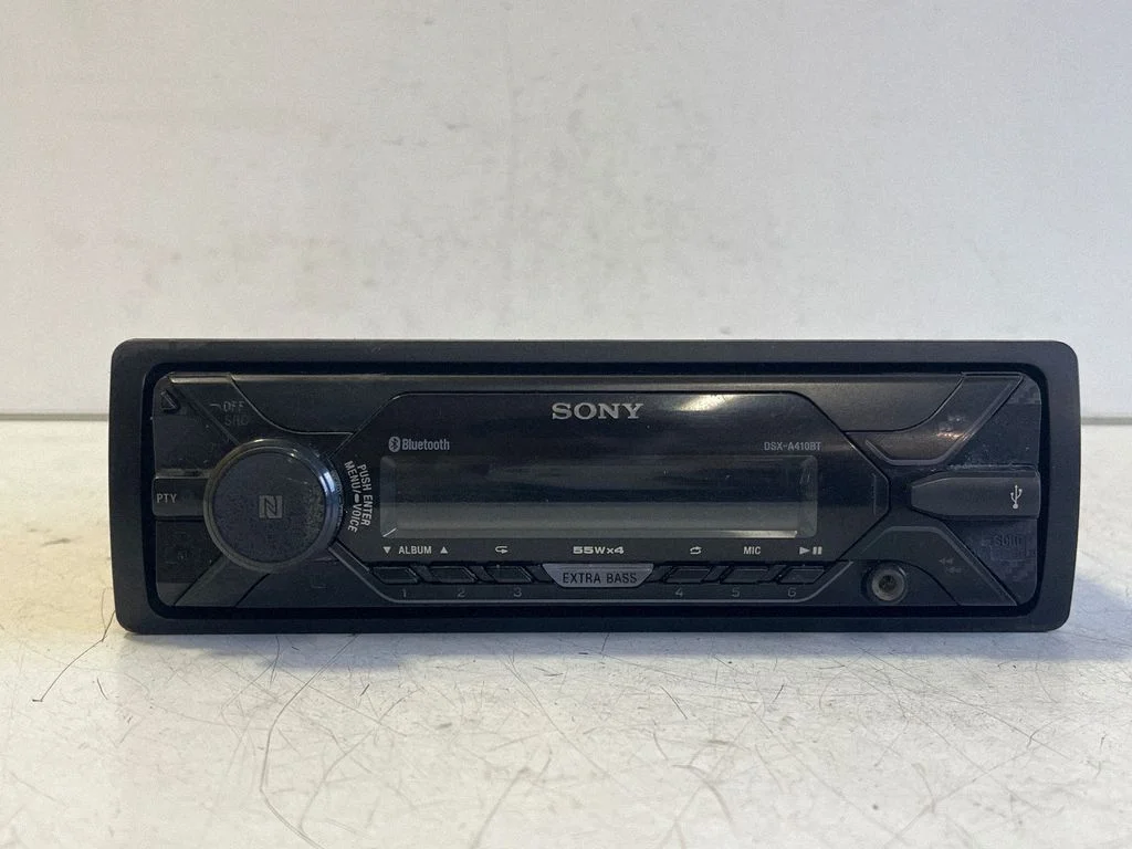 Radio/CD/DVD atskaņotājs/navigācija DSXA410BT