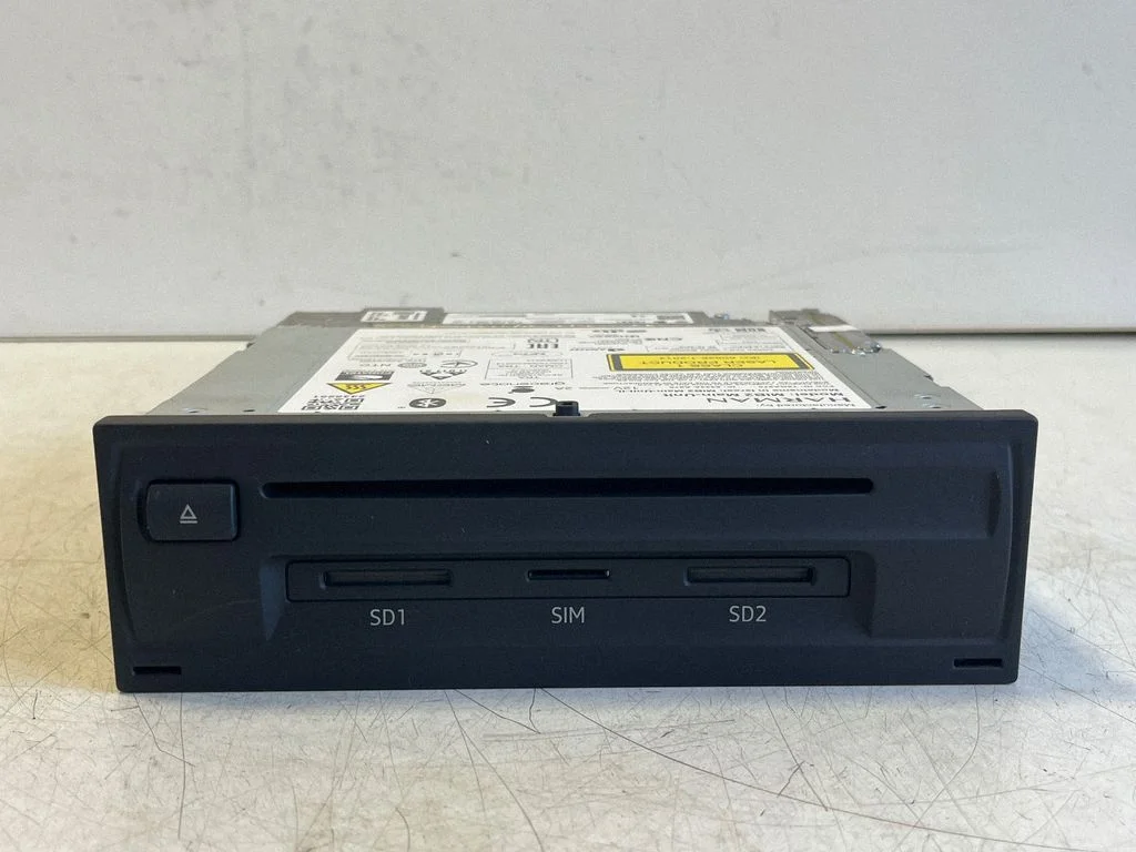 Radio/CD/DVD/GPS head unit 81A035035J – Audi SQ2 GA (2017-)