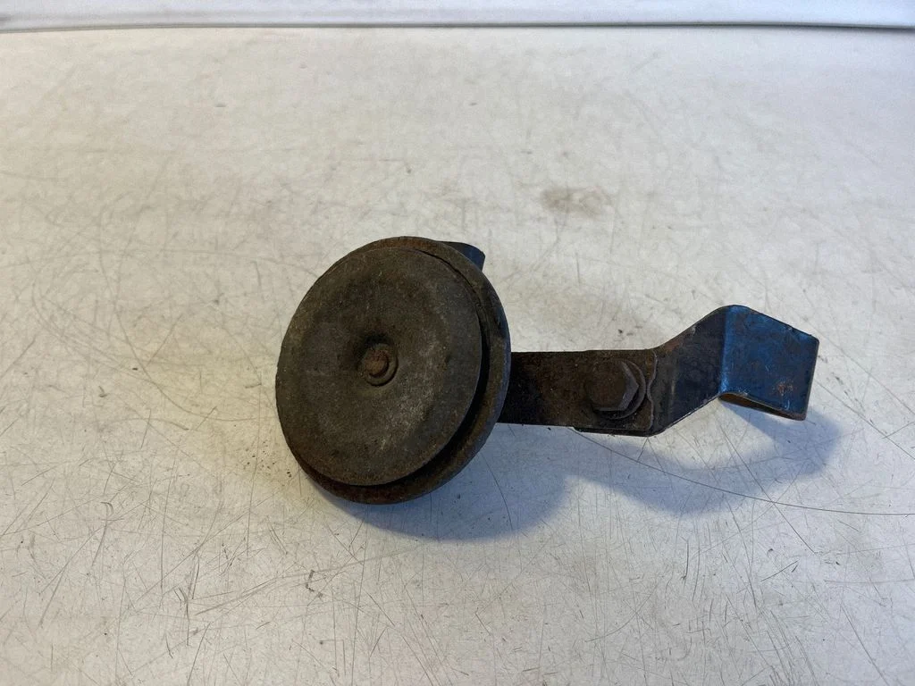 Horn signal – Opel Astra H (2004-2012)
